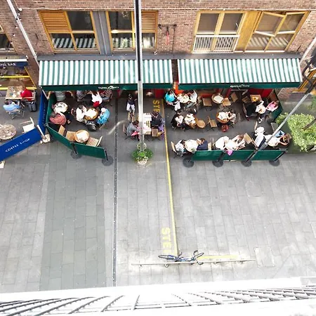 アパート Temple Bar City